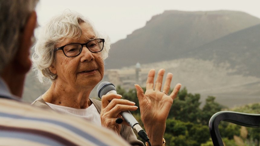 Sequence_Raquel Soeiro de Brito_ENCONTRO_02 Out.. 2021.00_28_03_05.Quadro005